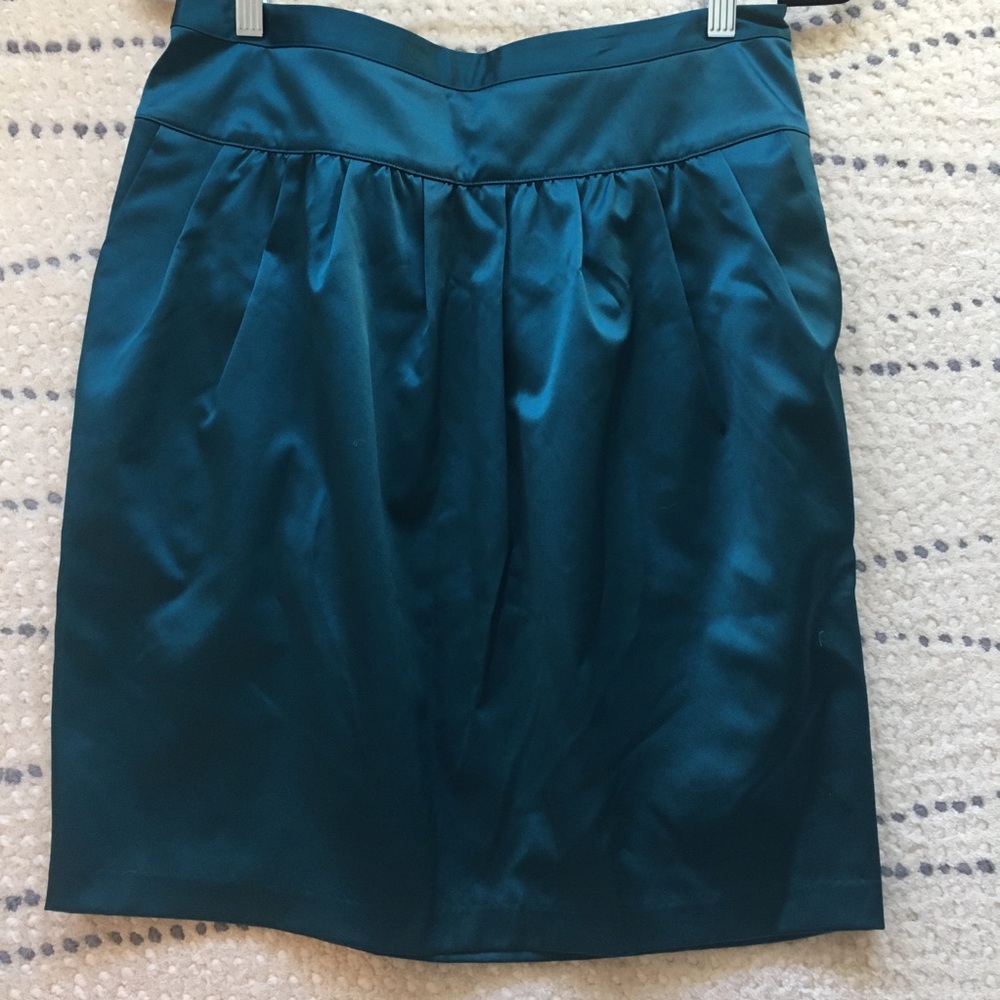 The Limited emerald green skirt with pockets